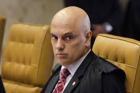 Moraes amplia multa ao Facebook e intima presidente da empresa no Brasil por não bloquear bolsonaristas