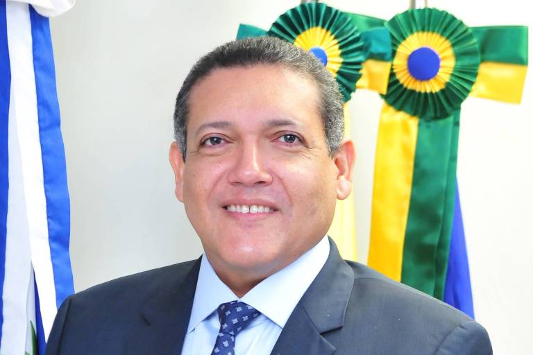 Bolsonaro se afastou porque Fux não queria proximidade, avaliam ministros do STF