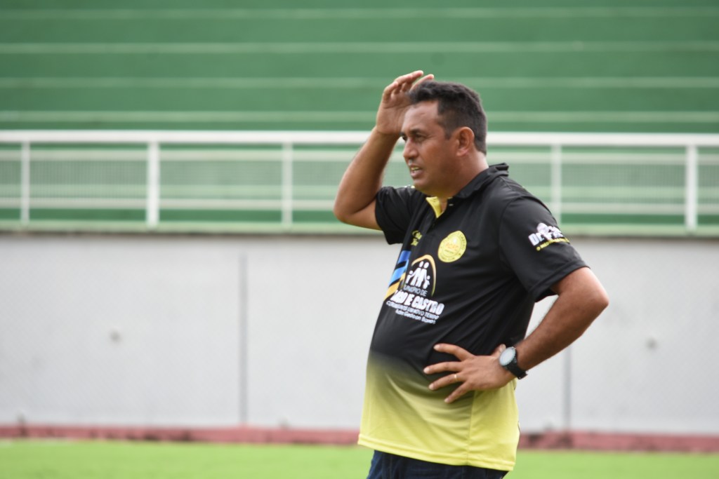 Na temporada 2019, o técnico Irani de Almeida trabalhou no Plácido de Castro. Foto/Manoel Façanha