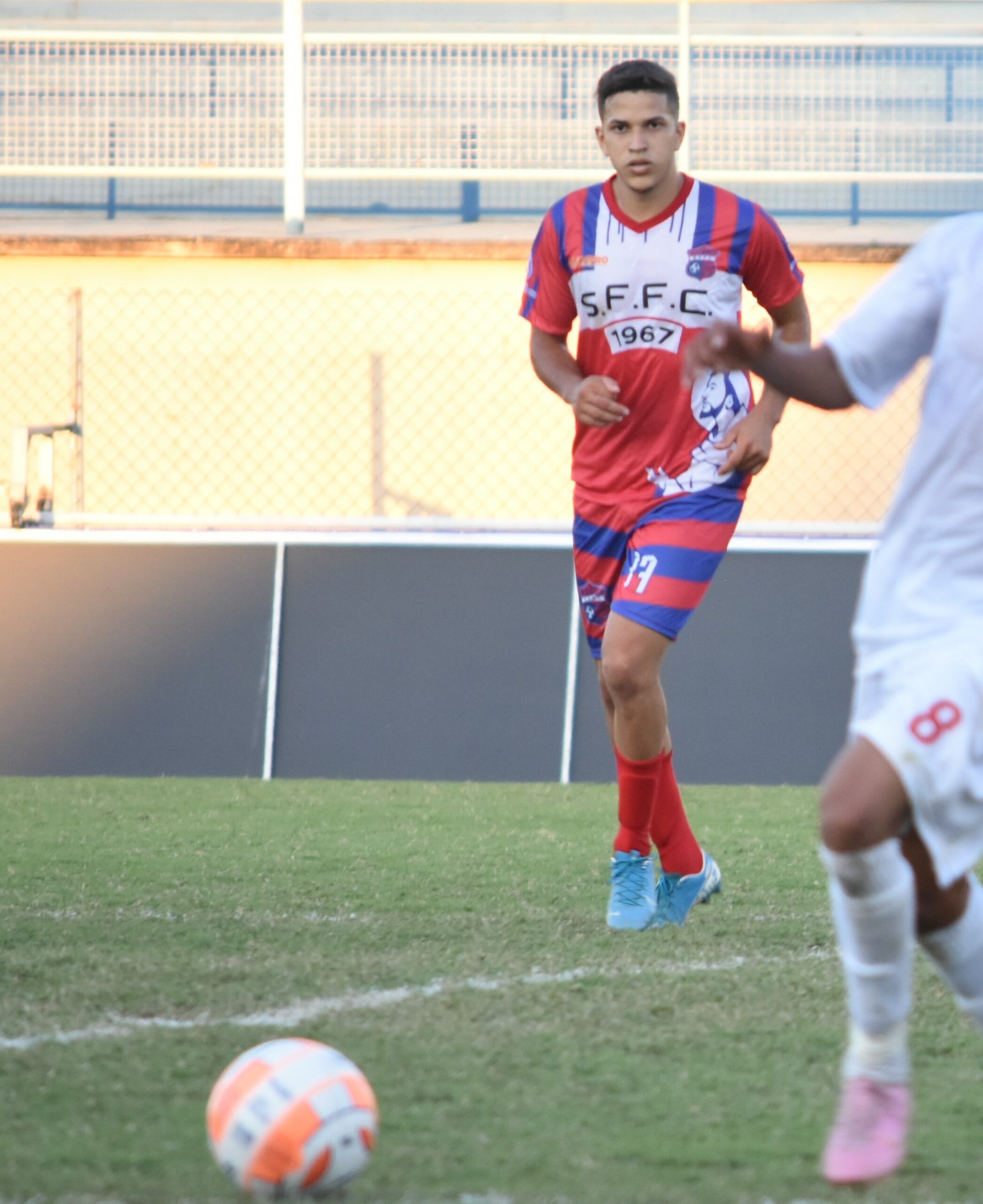 O atacante católico Davi, prata da casa, fez o gol do empate contra o Rio Branco. Foto/Manoel Façanha