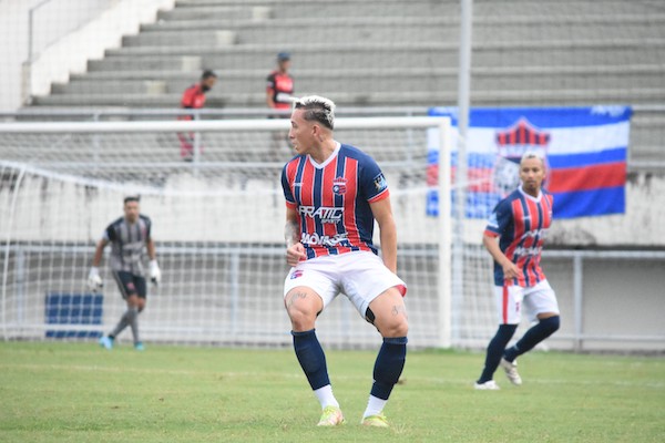 O volante Marquinhos pode ser uma das novidades do São Chico contra o Tourão. Foto/Manoel Façanha