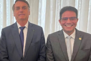 Gladson e Mailza tomam café com Bolsonaro para tratar das eleições no Acre