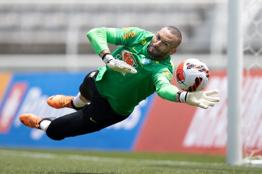 O goleiro Weverton foi convocado para o amistoso contra o Marrocos no próximo dia 25/3. Foto: Lucas Figueiredo/CBF
