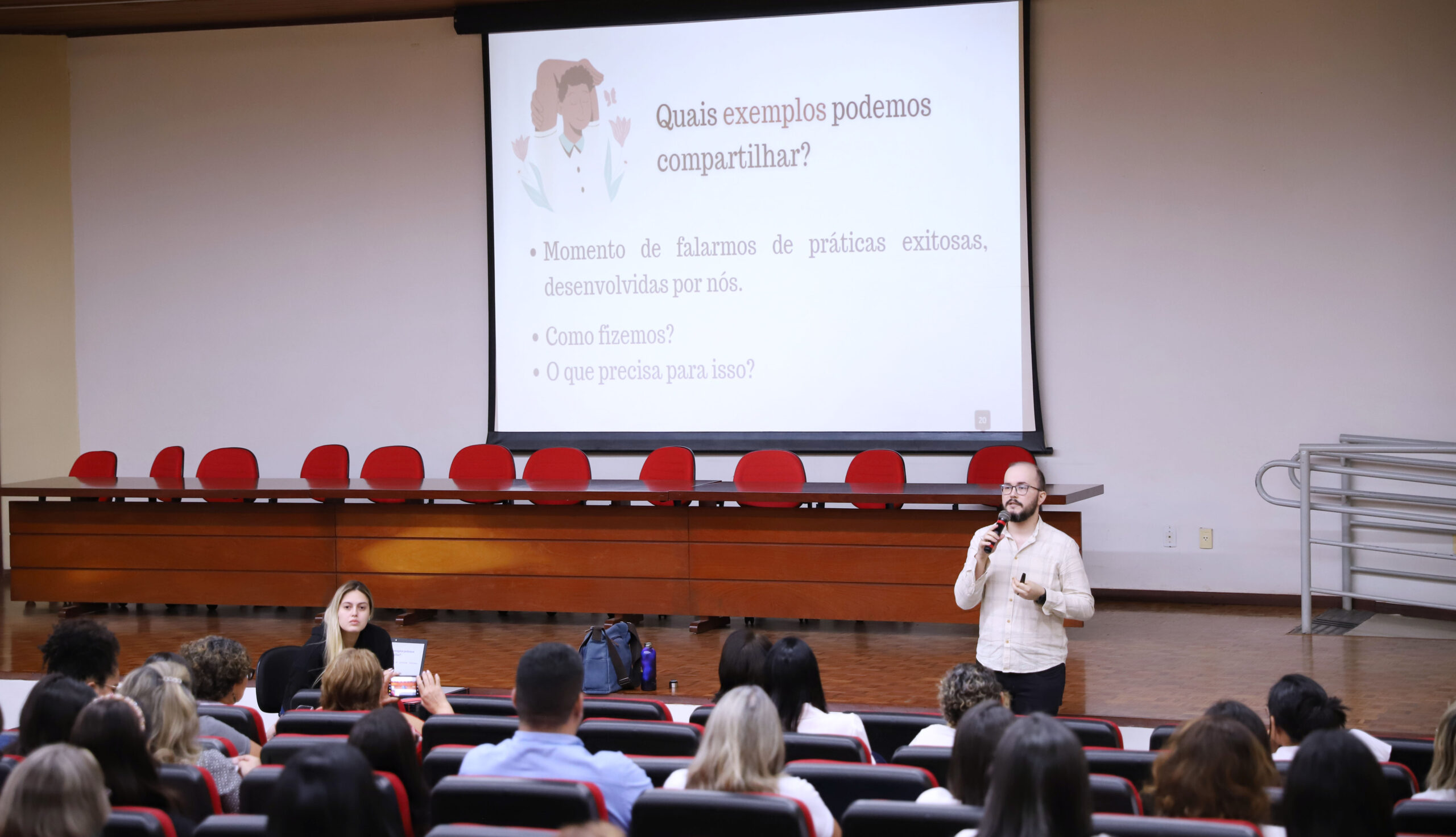 educacao-promove-roda-de-conversa-com-servidores-para-fortalecer-acoes-do-janeiro-branco