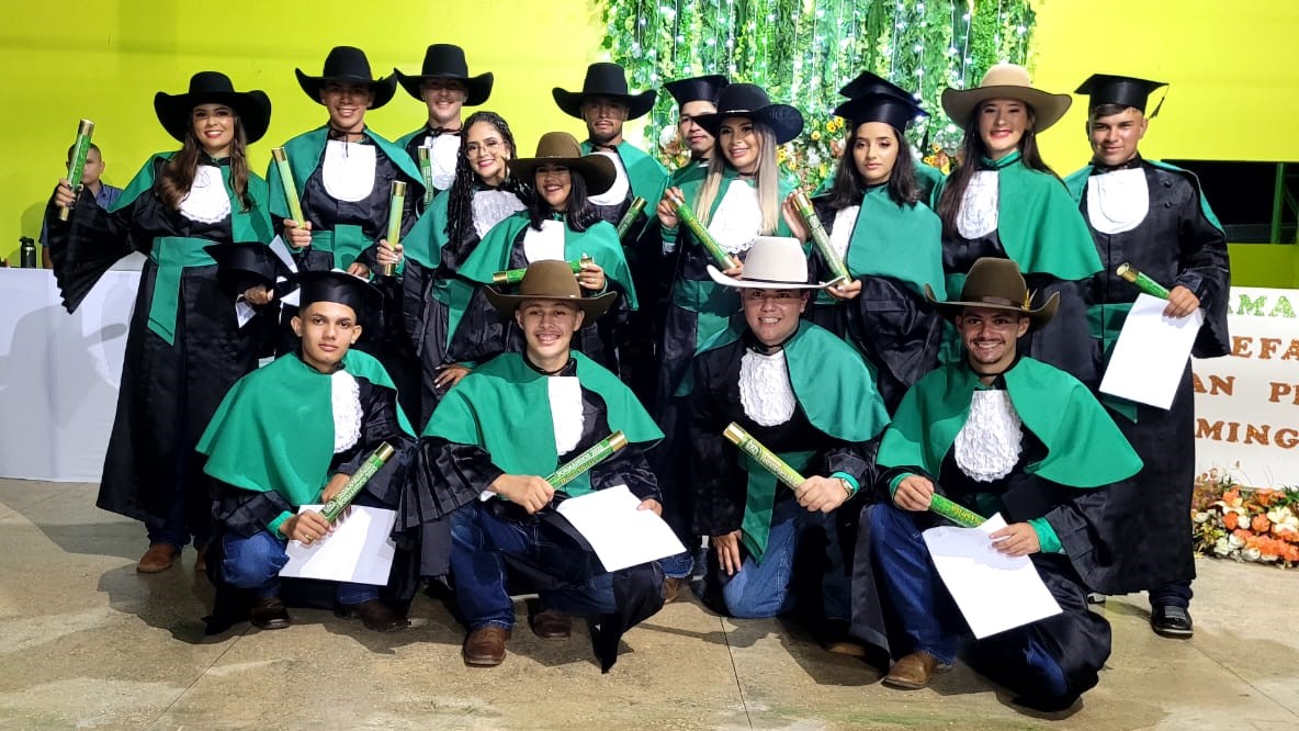 governo-do-estado-certifica-alunos-do-curso-tecnico-em-agropecuaria,-em-acrelandia