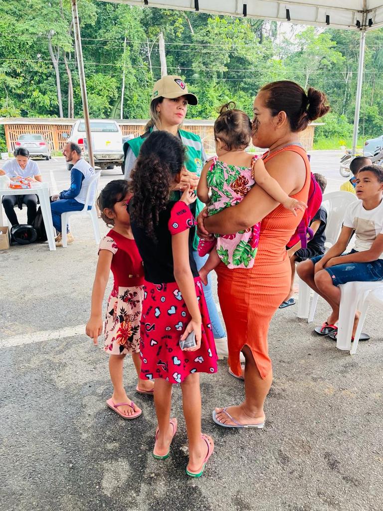 procon-na-comunidade-leva-atendimento-e-orientacao-para-o-consumo-aos-moradores-do-croa