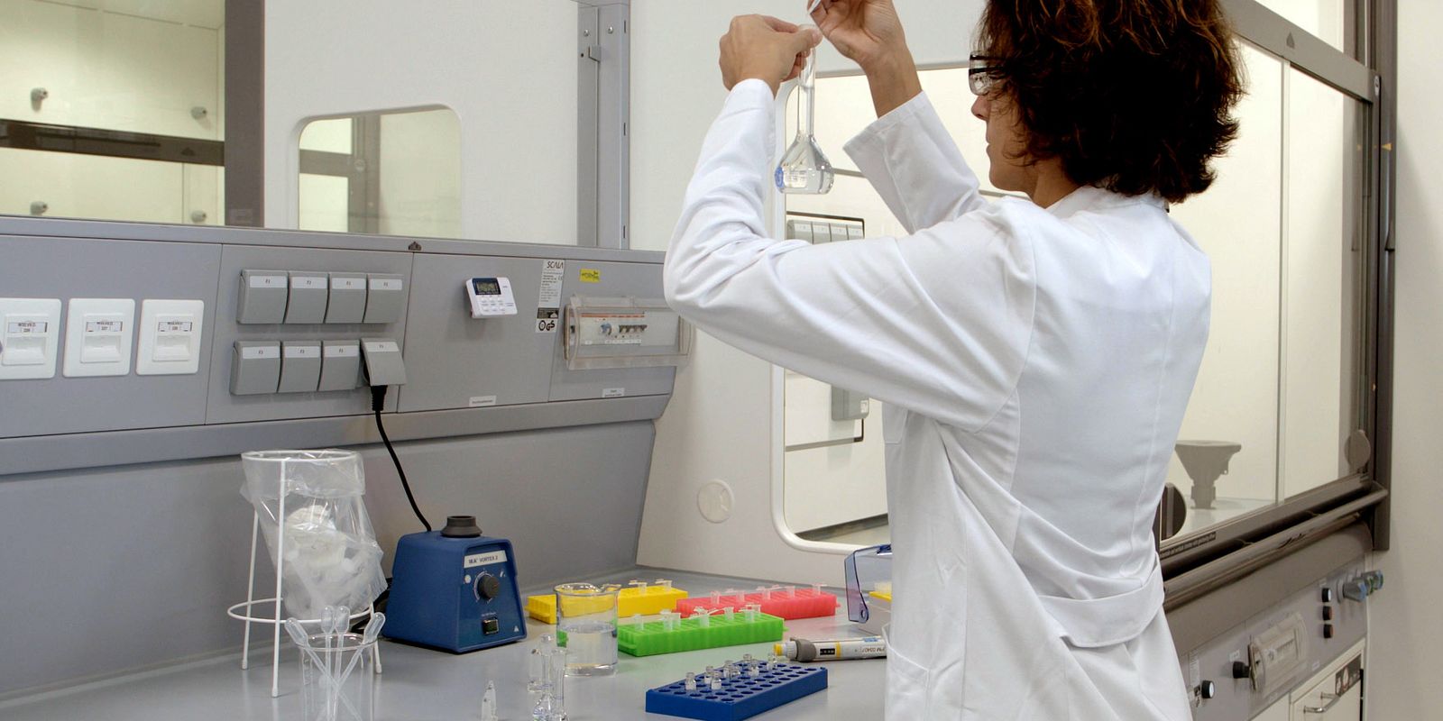 fiocruz-vai-dobrar-producao-de-testes-de-dengue-em-2024
