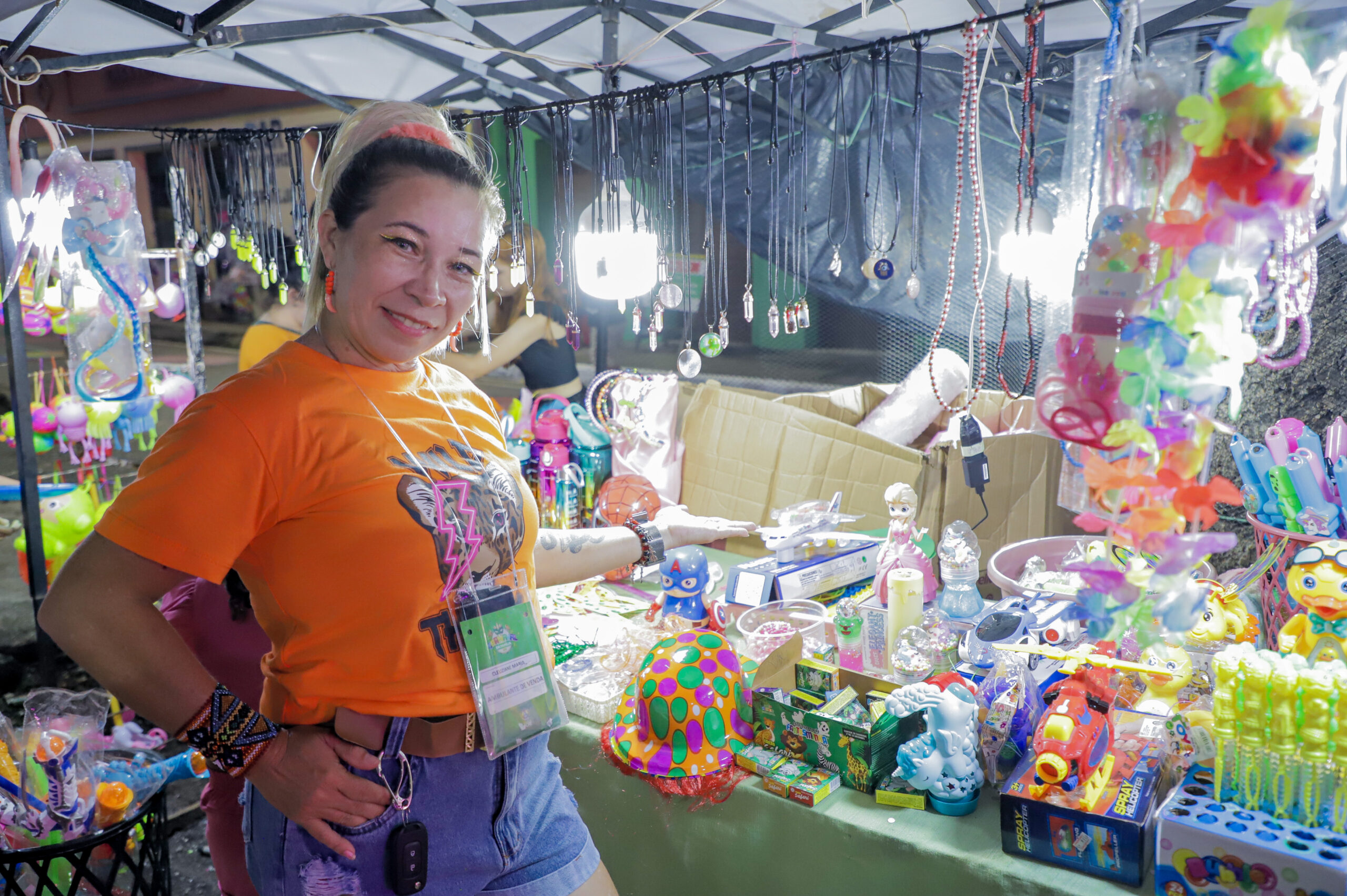 vendedores-ambulantes-encontram-no-carnaval-da-familia-uma-oportunidade-para-aumentar-lucro