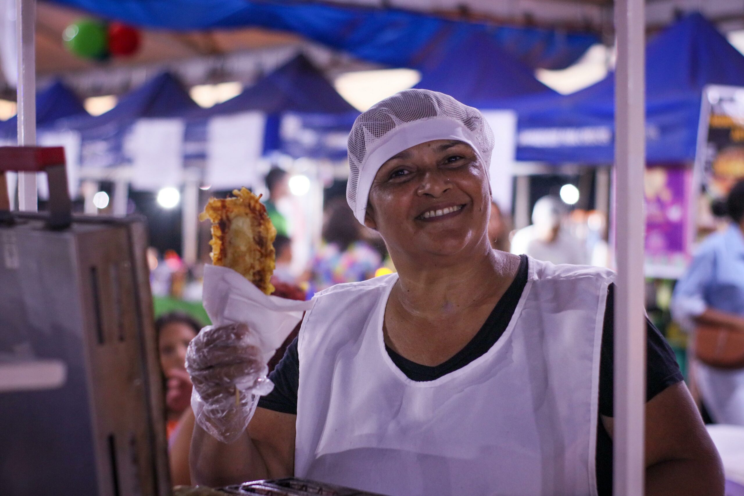 com-gameleira-lotada,-pequenos-empreendedores-comemoram-vendas-durante-o-carnaval-da-familia