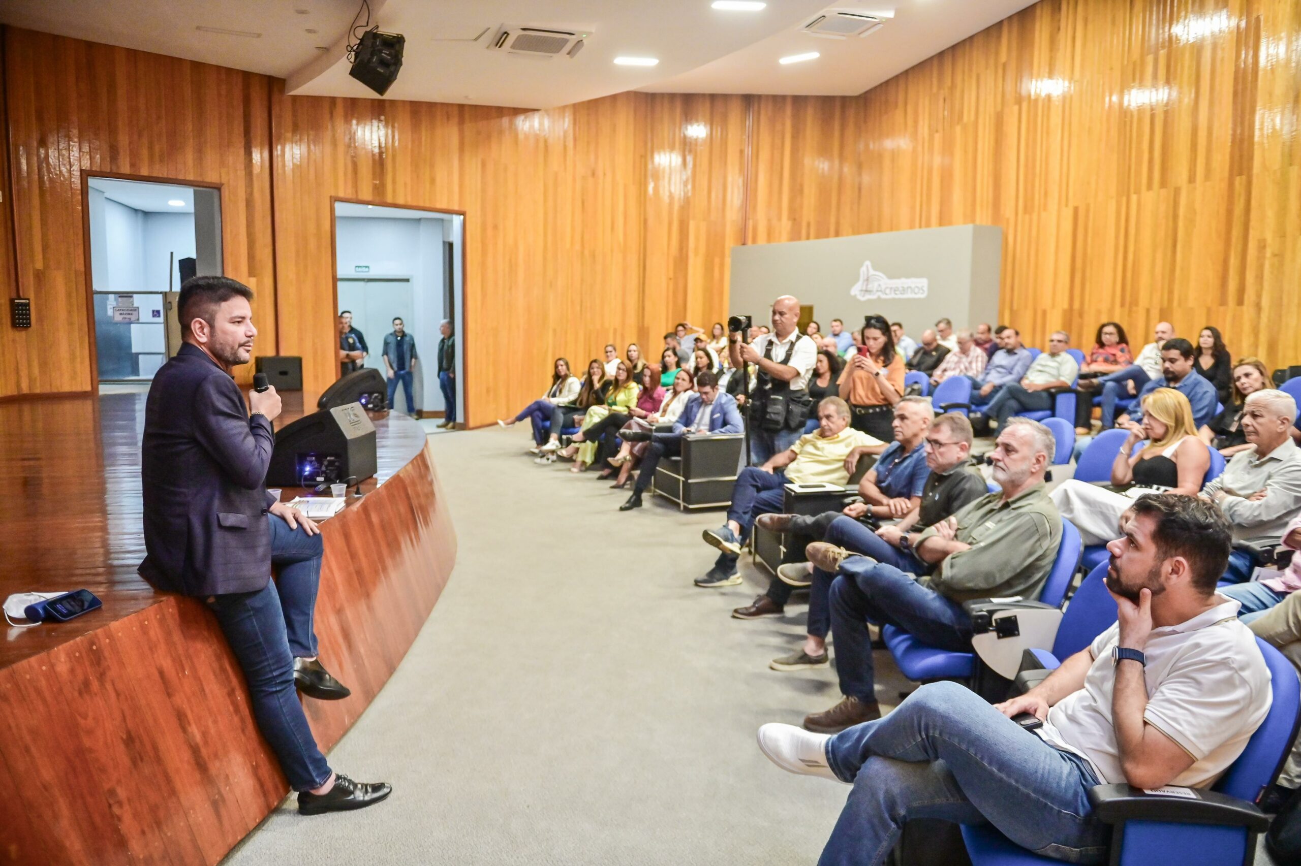 governo-do-estado-do-acre-realiza-encontro-estrategico-para-avaliacao-e-planejamento