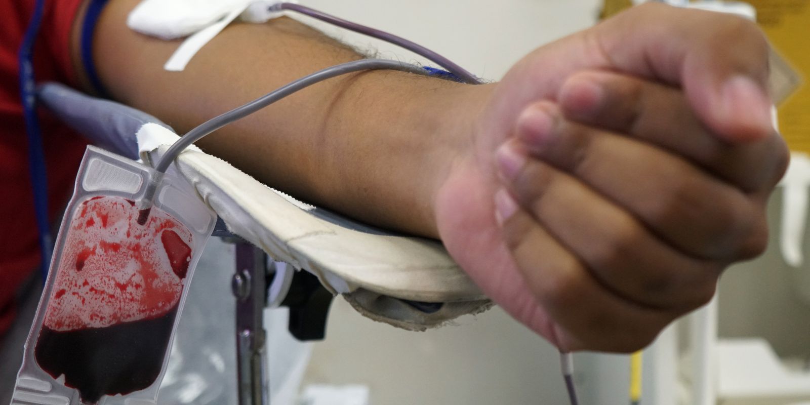 hemocentro-de-brasilia-alerta-para-falta-de-sangue-o-negativo