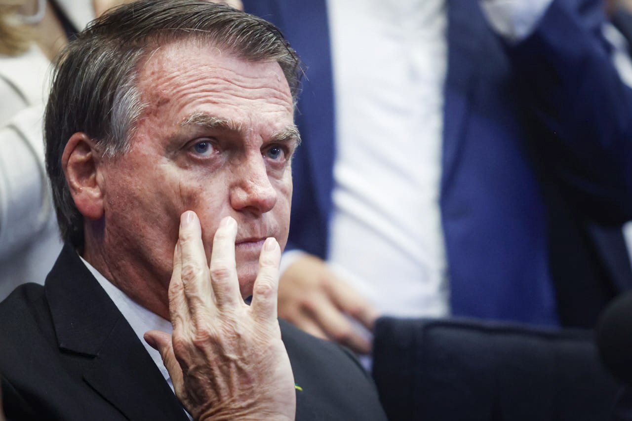 depoimento-na-pf:-bolsonaro-diz-que-so-fala-com-acesso-ao-processo