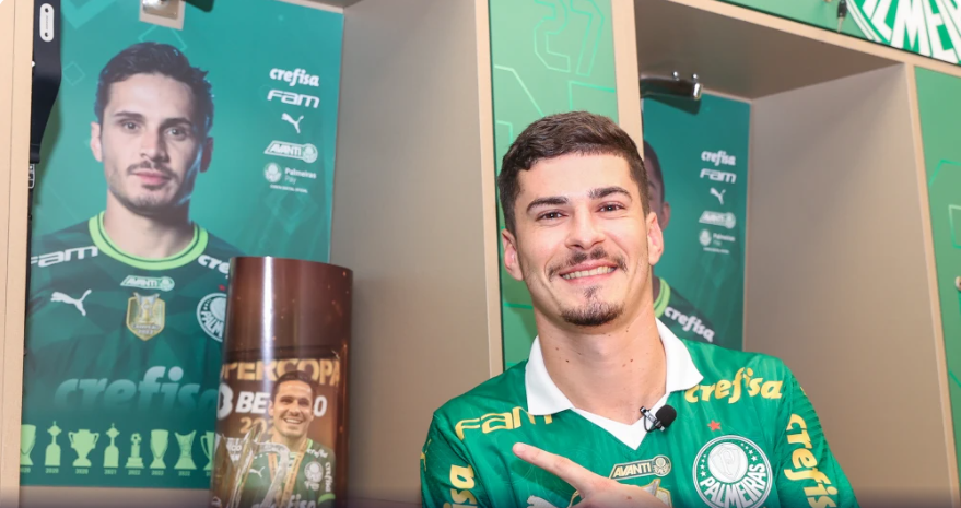 reforco-do-palmeiras-se-empolga-com-elenco:-“so-via-no-videogame”