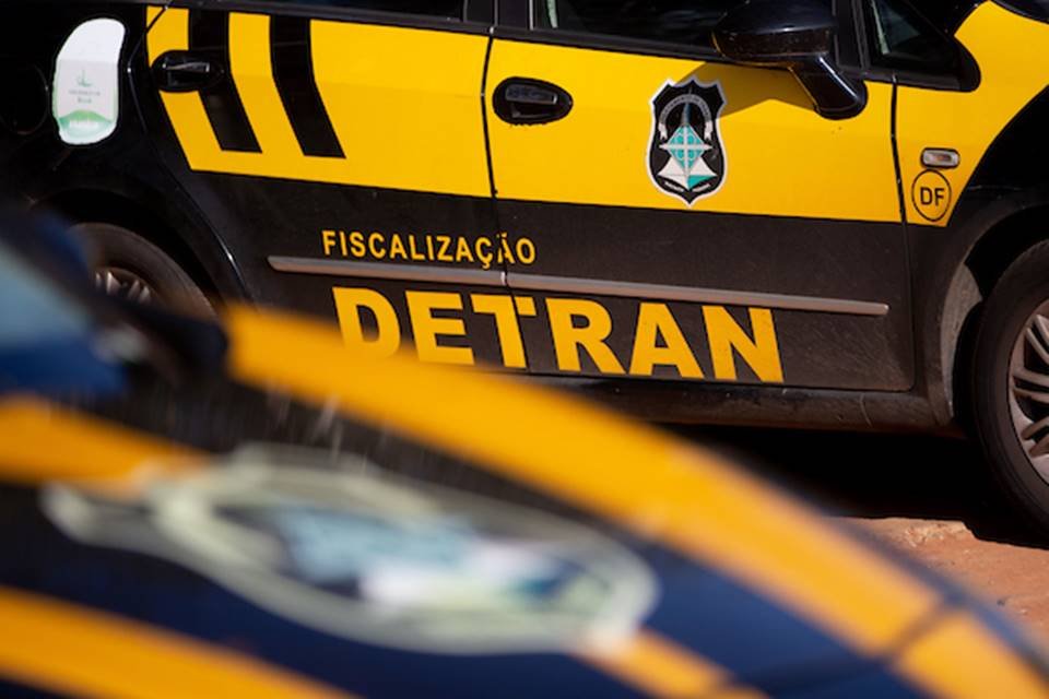 justica-manda-detran-indenizar-mulher-por-cobranca-indevida-de-ipva
