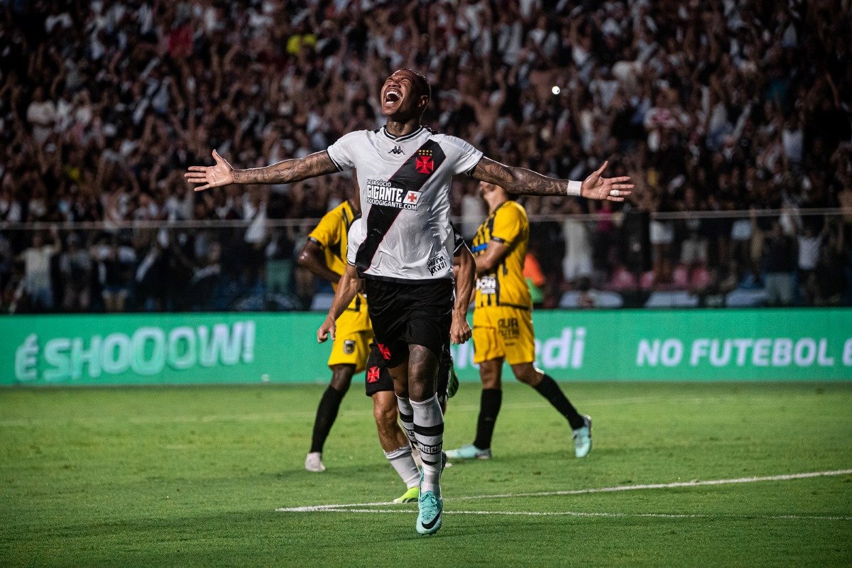 vasco-vence-volta-redonda-e-fica-perto-de-classificacao-na-guanabara