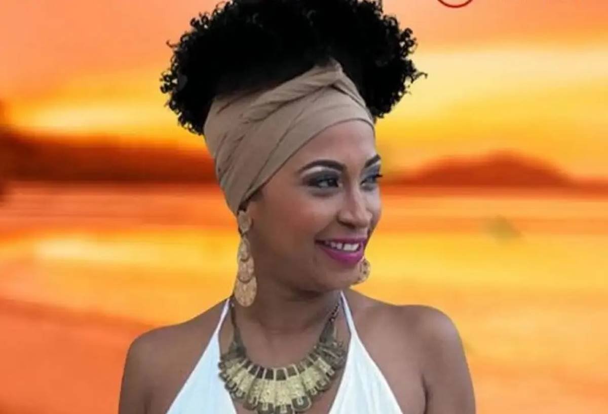 aos-46-anos,-morre-dj-nega-glicia,-pioneira-do-reggae-feminino