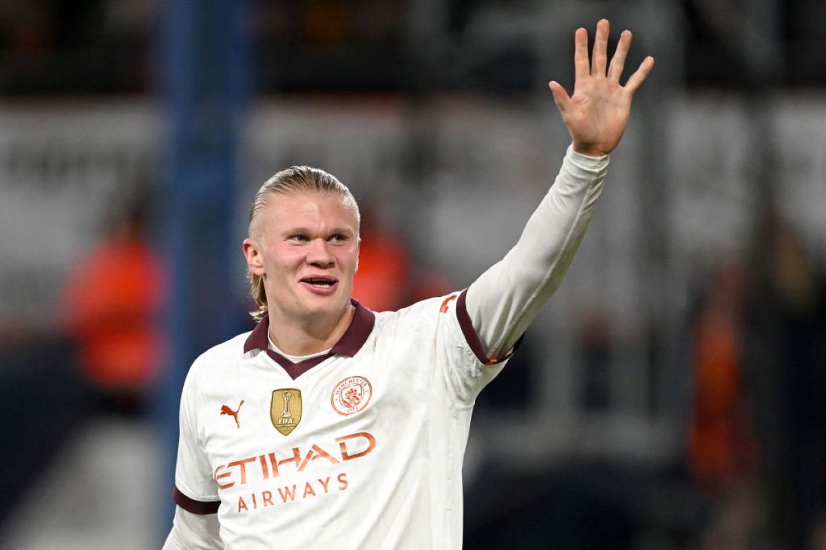 com-cinco-gols-de-haaland,-manchester-city-avanca-na-inglaterra