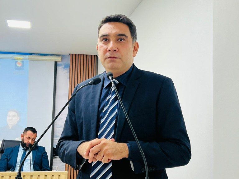 samir-bestene-lamenta-falta-de-ajuda-do-governo-federal-durante-a-alagacao-no-estado
