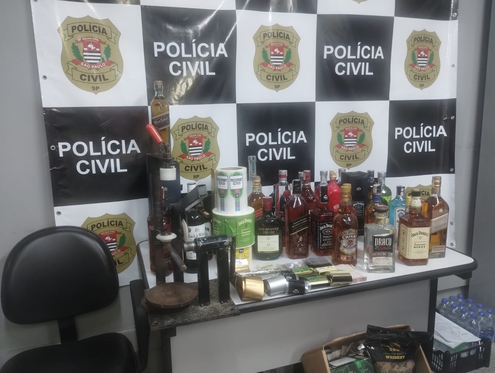foragido-e-preso-por-vender-bebidas-falsificadas-em-campinas
