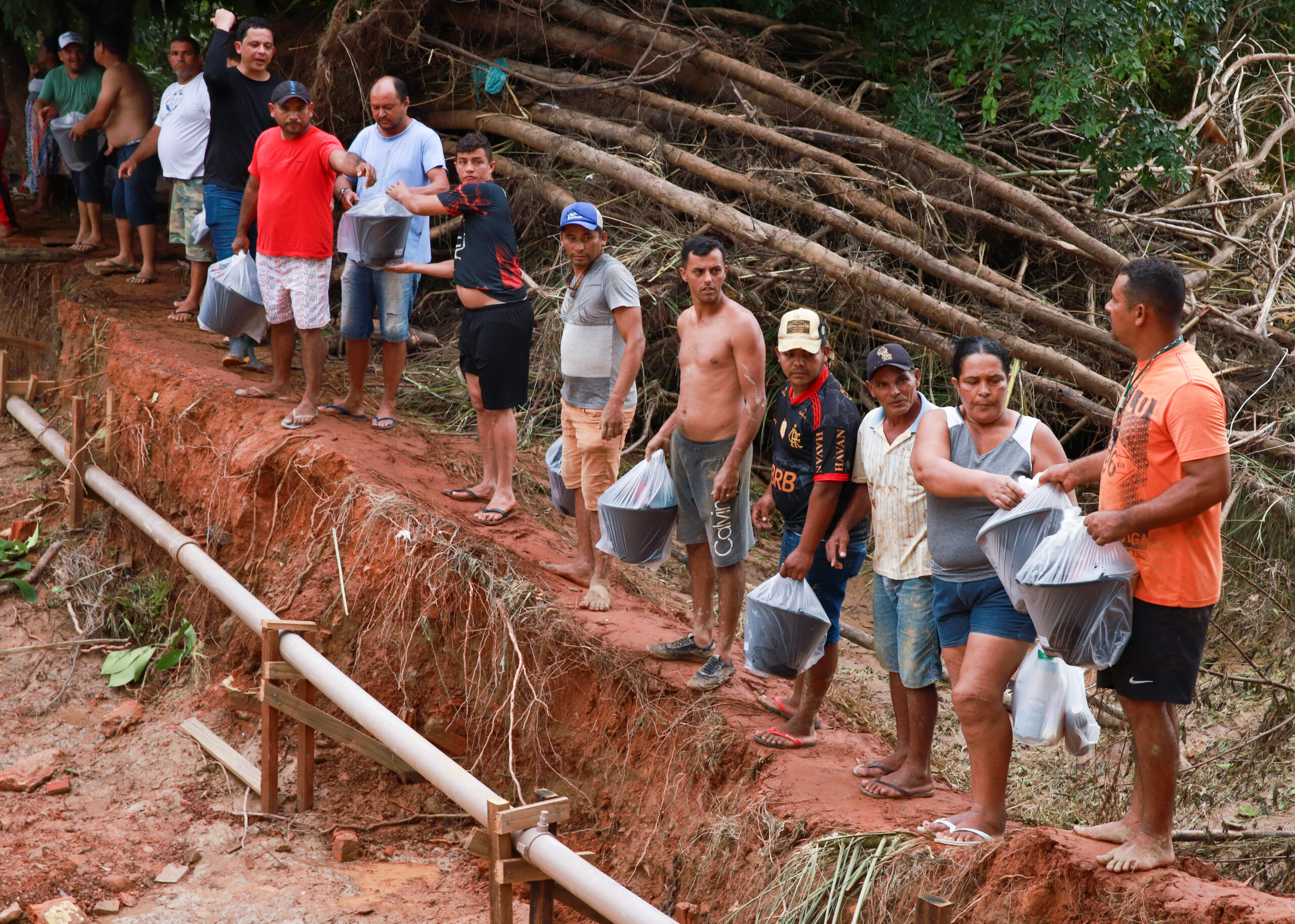 governador-gladson-cameli-anuncia-chegada-dos-ministros-waldez-goes-e-marina-silva-ao-acre