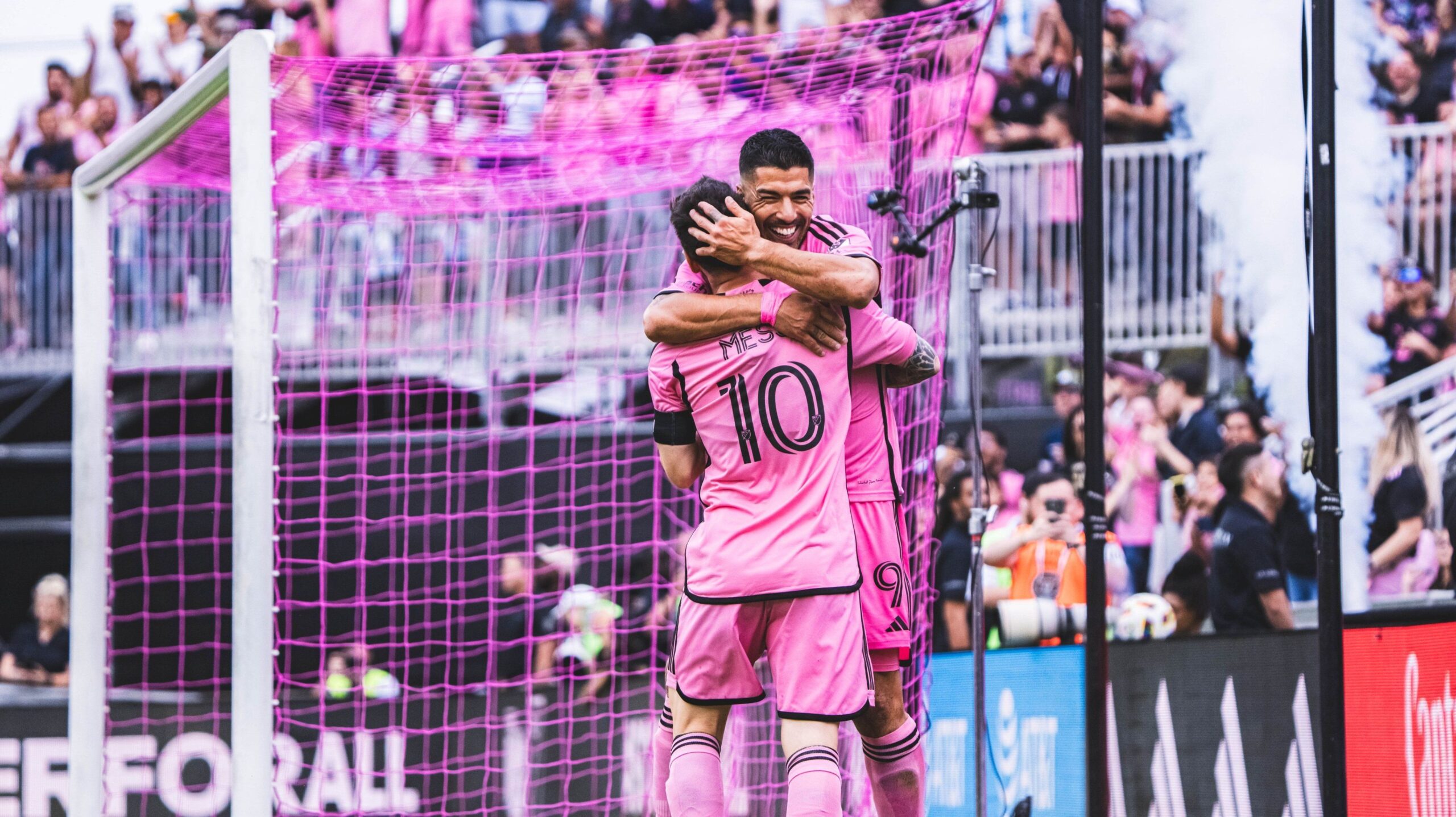 messi-e-suarez-brilham-na-goleada-do-inter-miami-sobre-orlando;-veja-os-gols