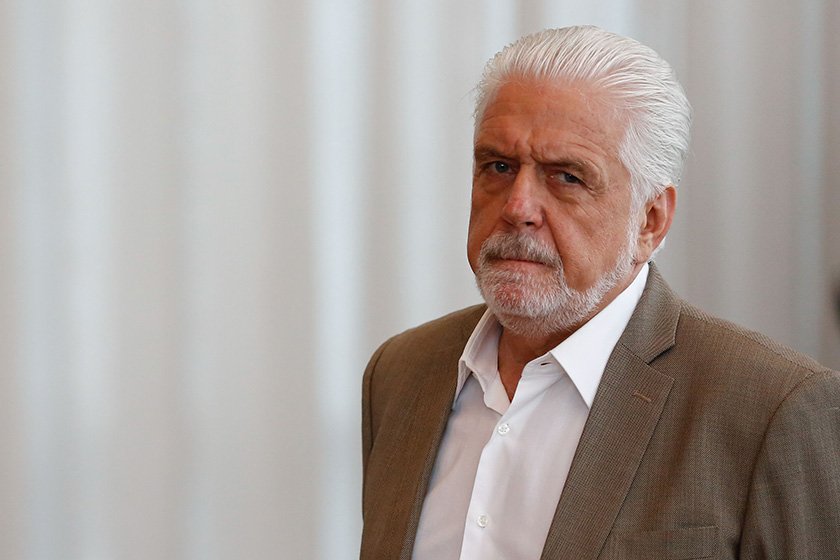 lider-do-governo-no-senado-se-manifesta-a-favor-do-fim-da-reeleicao