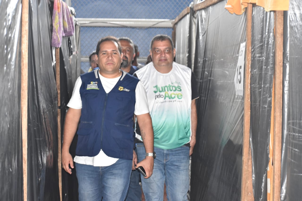 governo-do-acre-visita-abrigos-e-areas-afetadas-pela-cheia-do-rio-iaco,-em-sena-madureira