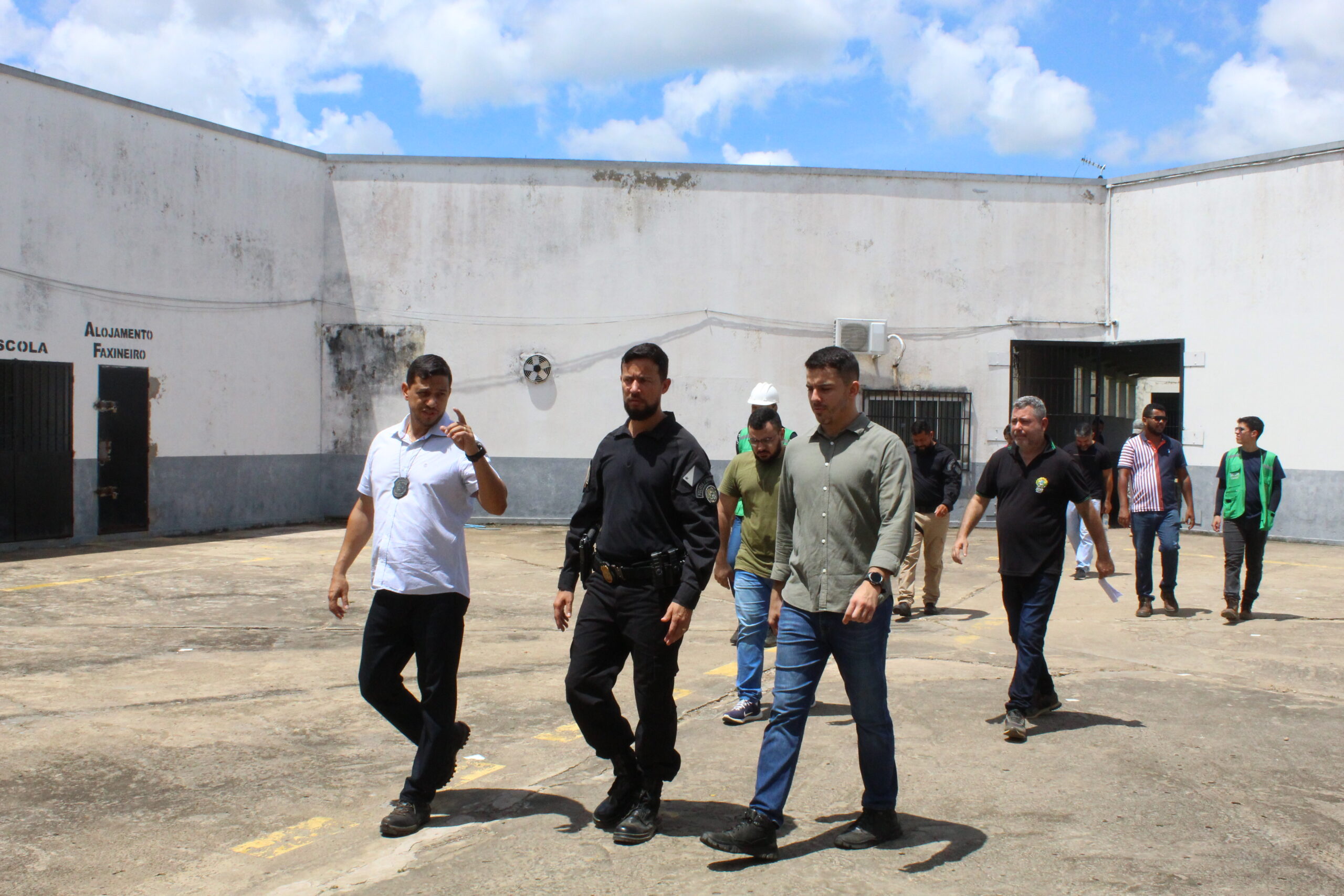 iapen-e-secretaria-de-obras-do-estado-fazem-visita-tecnica-a-presidios-para-vistoriar-obras