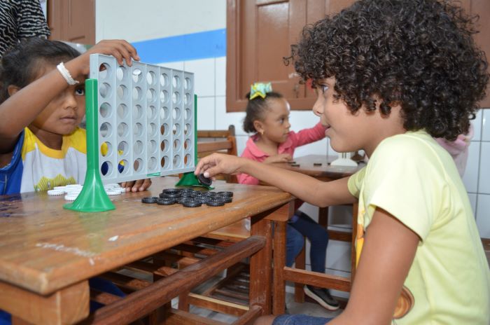 educacao-leva-jogos-matematicos-a-escola-rural-ruy-azevedo