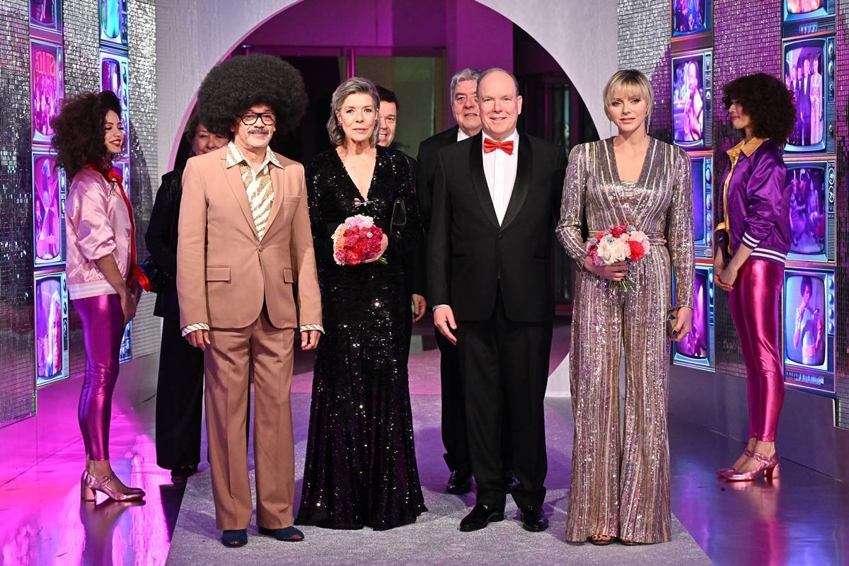 rose-ball:-saiba-como-foi-o-baile-beneficente-da-realeza-de-monaco