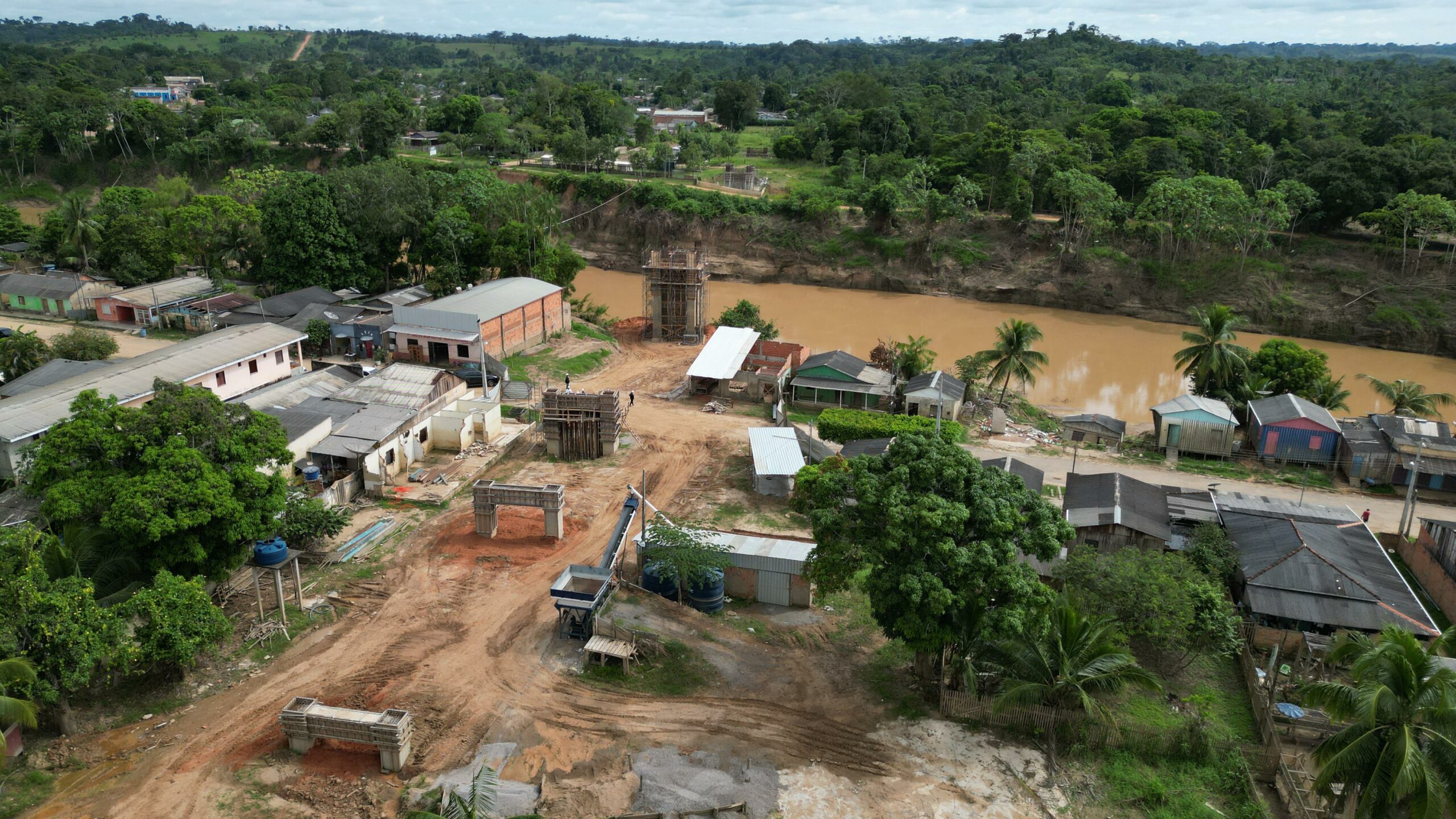 governo-finaliza-pilares-da-ponte-da-siberia-em-xapuri