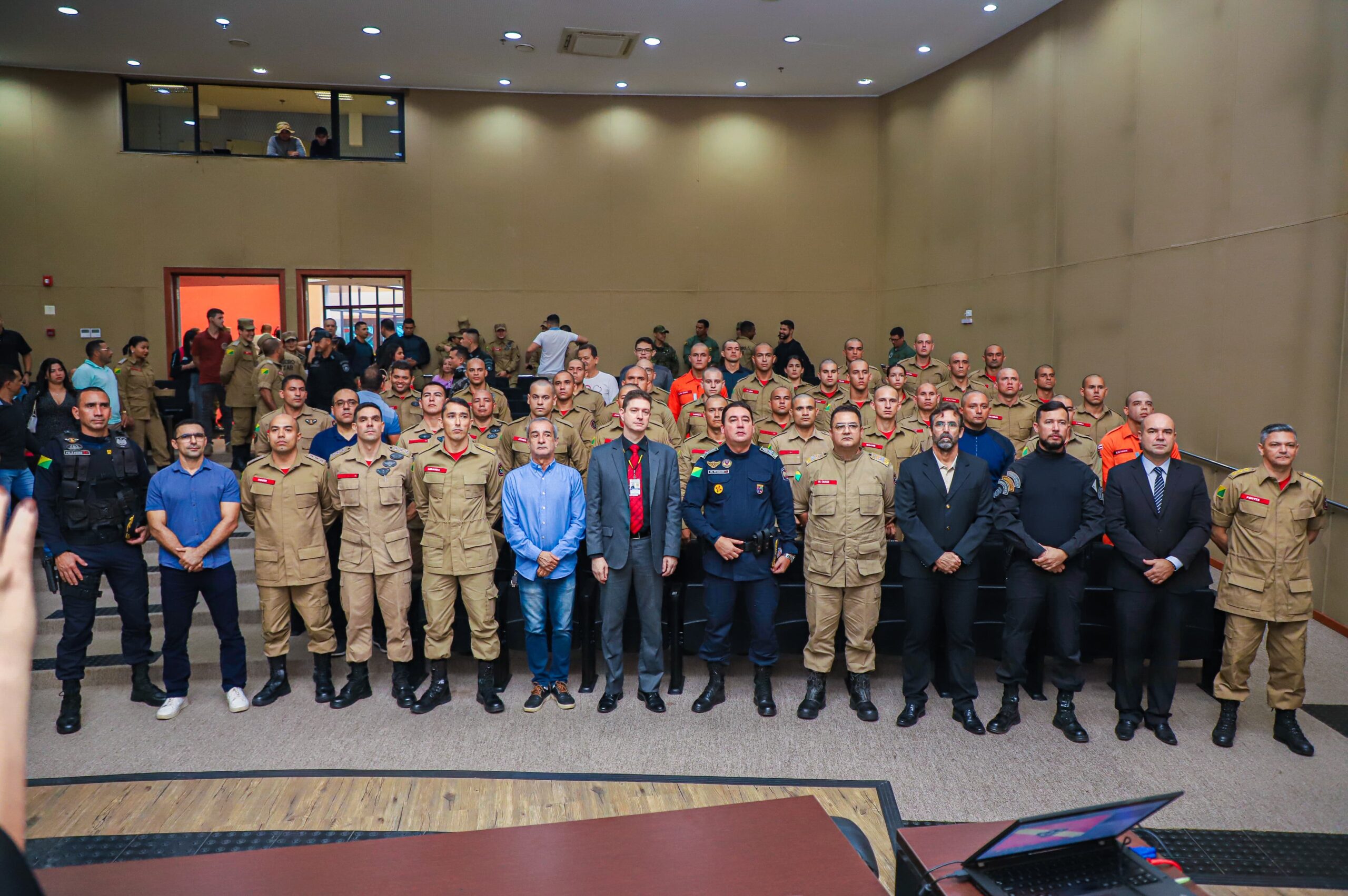 corpo-de-bombeiros-realiza-aula-inaugural-do-curso-de-mergulho-autonomo