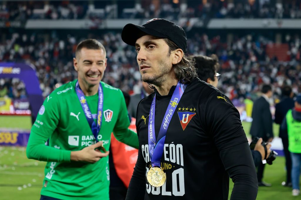 sao-paulo-contrata-tecnico-luis-zubeldia,-atual-campeao-da-sul-americana