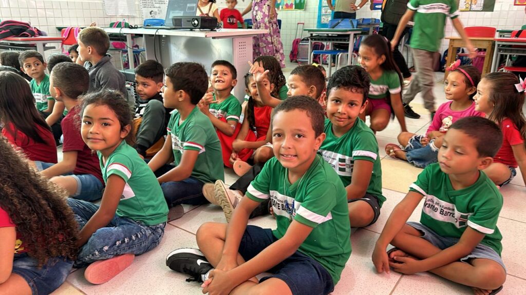 sema-e-imac-realizam-atividade-ludica-com-estudantes-de-tarauaca-em-alusao-ao-dia-da-mae-terra