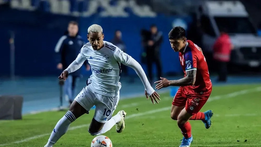 cruzeiro-so-empata-com-la-calera-e-segue-sem-vencer-na-copa-sul-americana