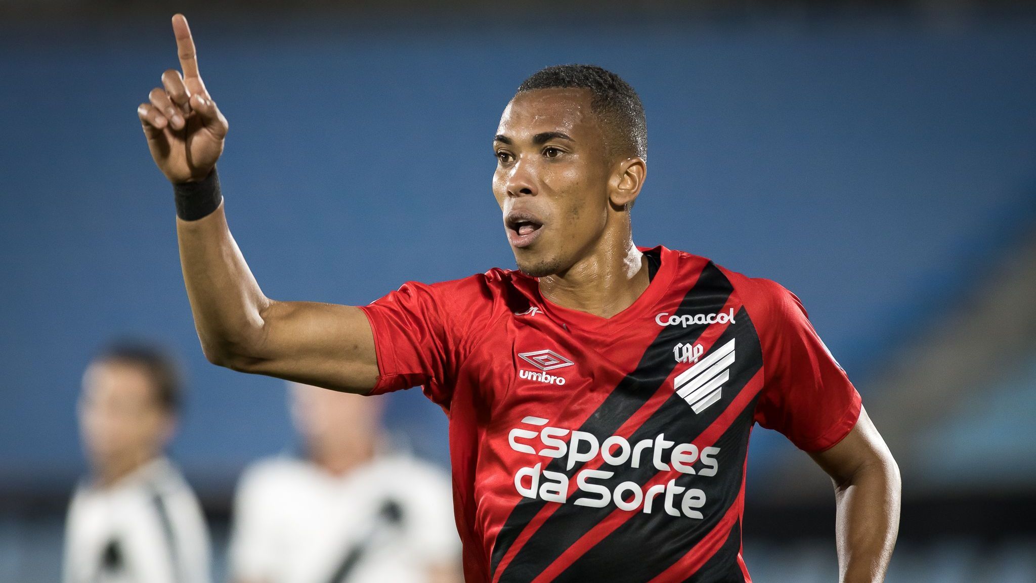 athletico-pr-vence-danubio-e-segue-com-100%-de-aproveitamento-na-sul-americana