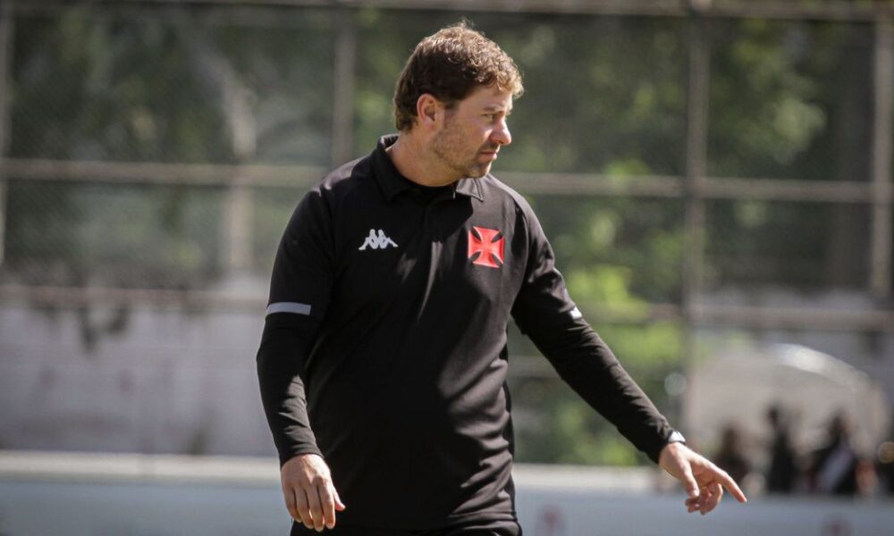 saiba-quem-e-rafael-paiva,-que-comandara-o-vasco-de-forma-interina