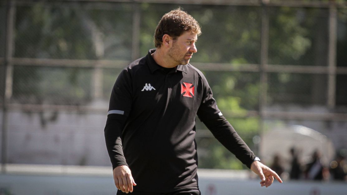 saiba-quem-e-rafael-paiva,-que-comandara-o-vasco-de-forma-interina