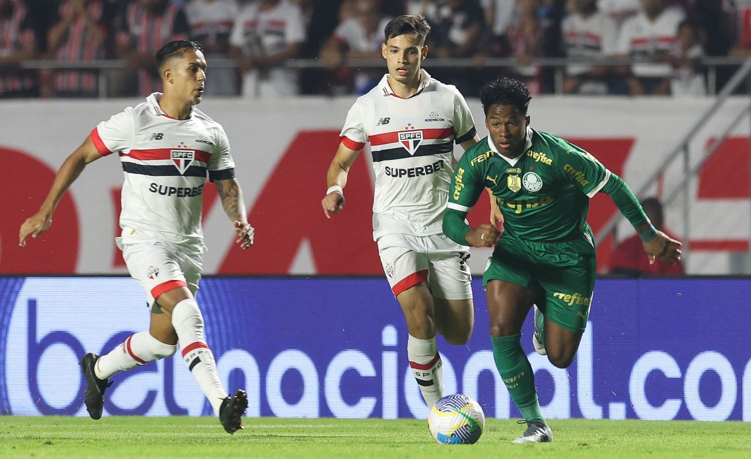 sao-paulo-e-palmeiras-fazem-classico-truncado-e-ficam-no-empate-pela-serie-a