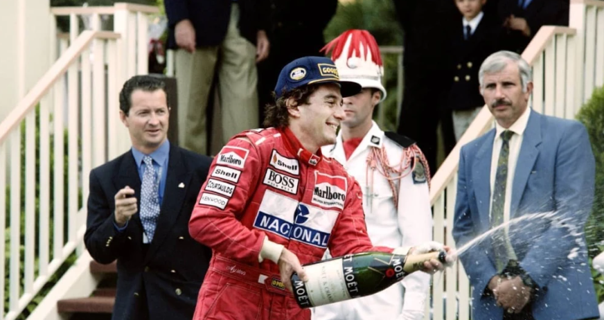 “senna-era-um-ser-humano-como-qualquer-um-de-nos”,-diz-biografo