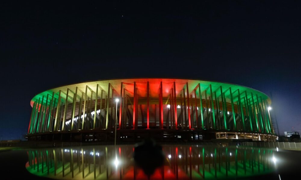 mane-garrincha-ganha-cores-do-rs-em-solidariedade-as-vitimas-da-chuva