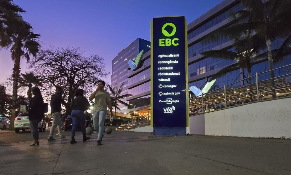 ebc-abre-inscricoes-em-processo-seletivo-para-60-vagas-de-estagio