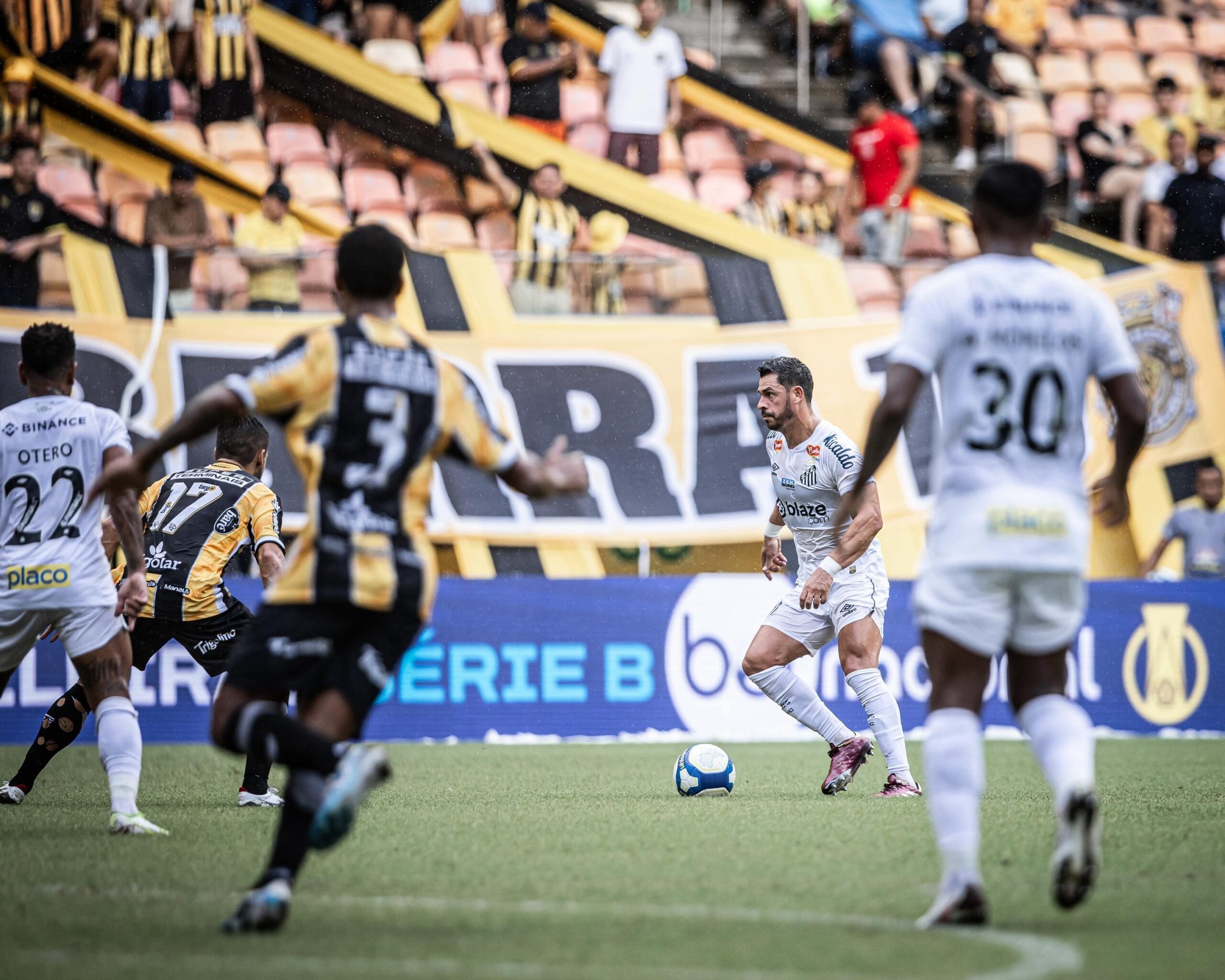 santos-e-batido-pelo-amazonas-e-perde-100%-e-lideranca-da-serie-b