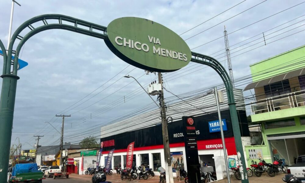 deracre-avalia-necessidade-de-revitalizacao-de-porticos-em-rodovias-de-rio-branco