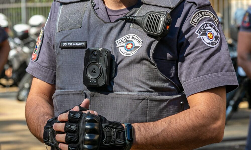 governo-de-sp-lanca-edital-que-amplia-uso-de-cameras-corporais-em-pms
