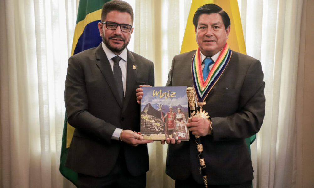 governador-do-acre-recebe-prefeito-de-cusco-para-fortalecer-parcerias-de-turismo-e-comercio