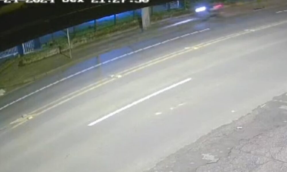 jovem-morre-em-acidente-de-moto-em-blumenau:-“querido-por-todos”